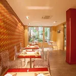 Posy By Happyculture Hotel