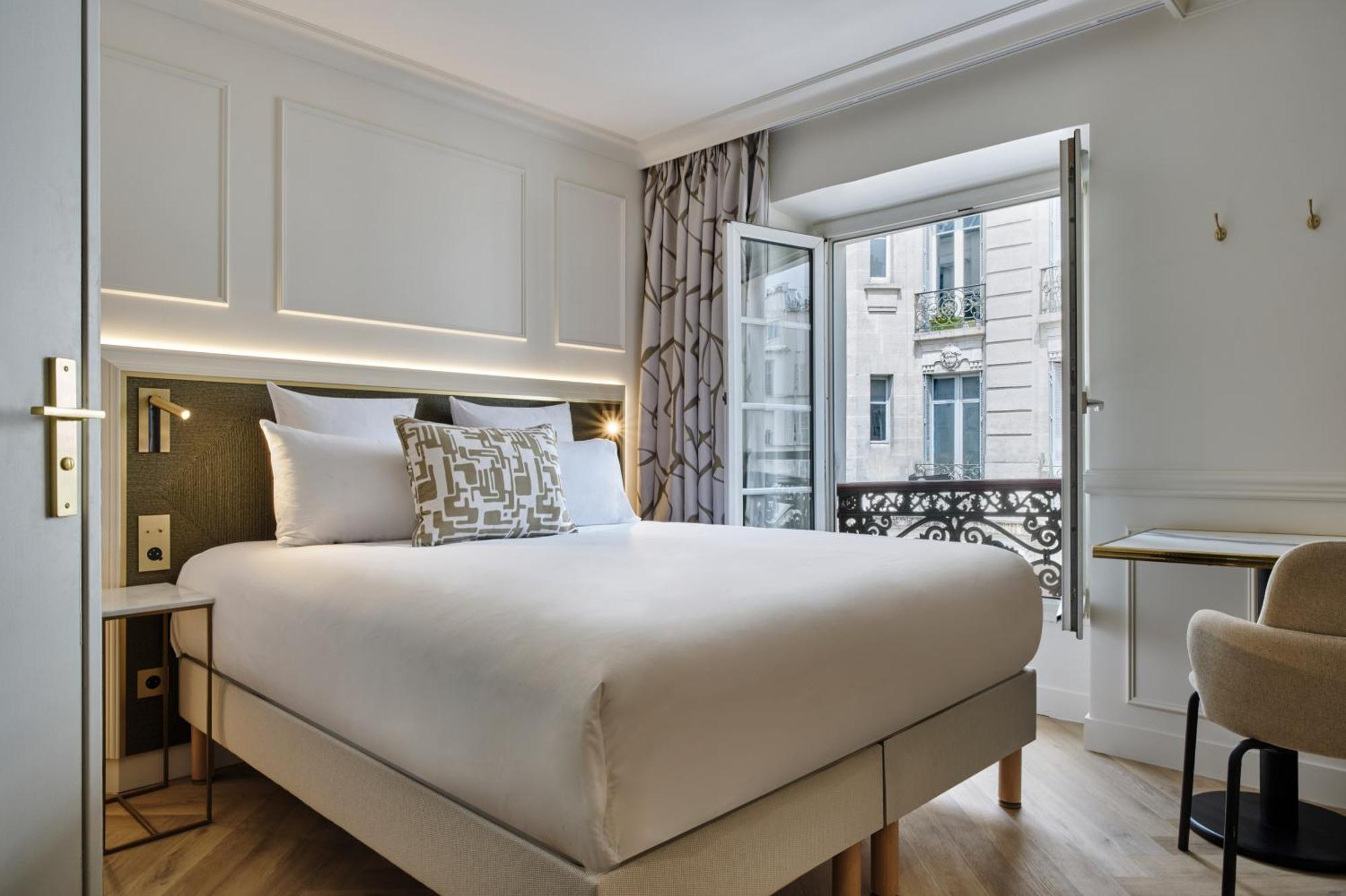 Posy By Happyculture 4*