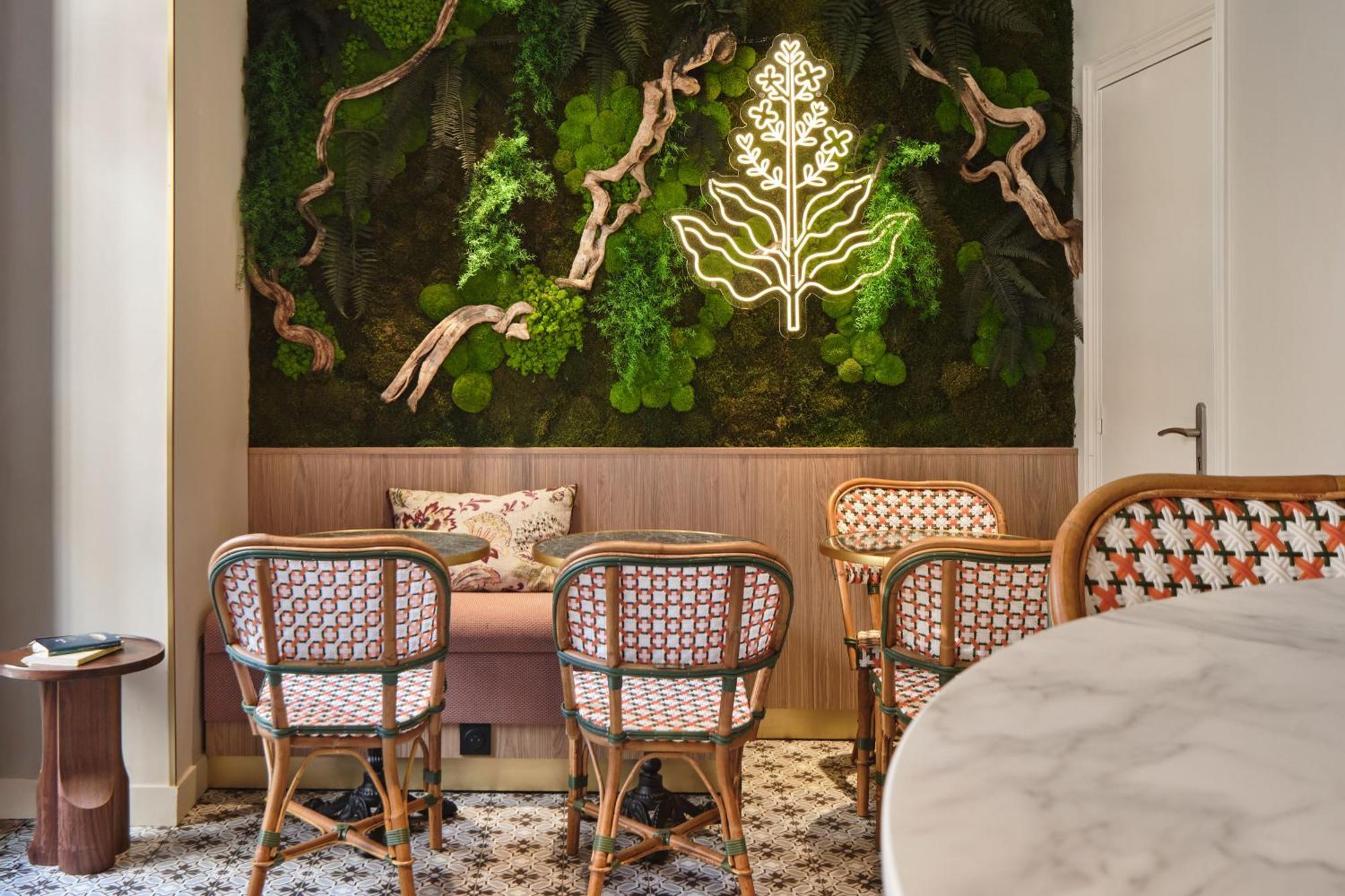 Posy By Happyculture 4*